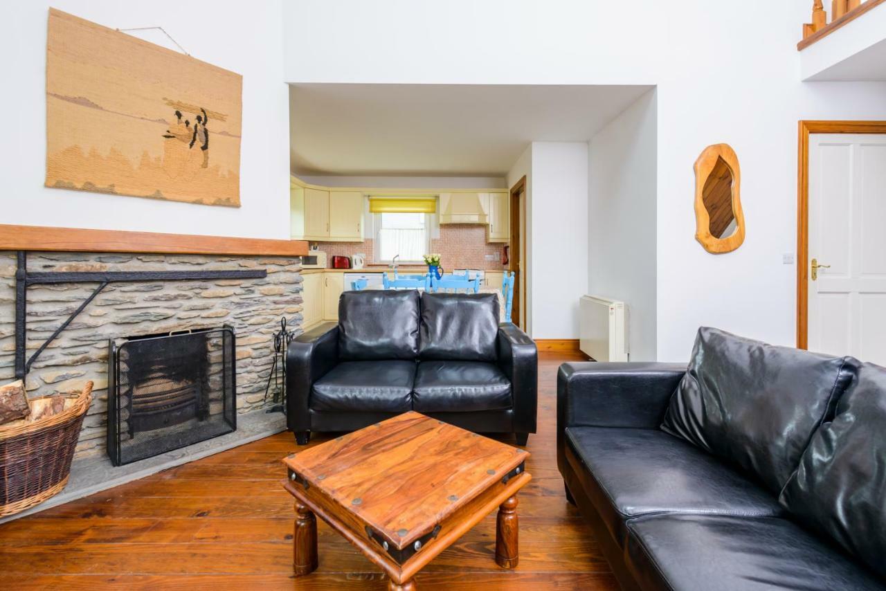 Dingle Centre Townhouse An Capall Dubh 딩글 외부 사진