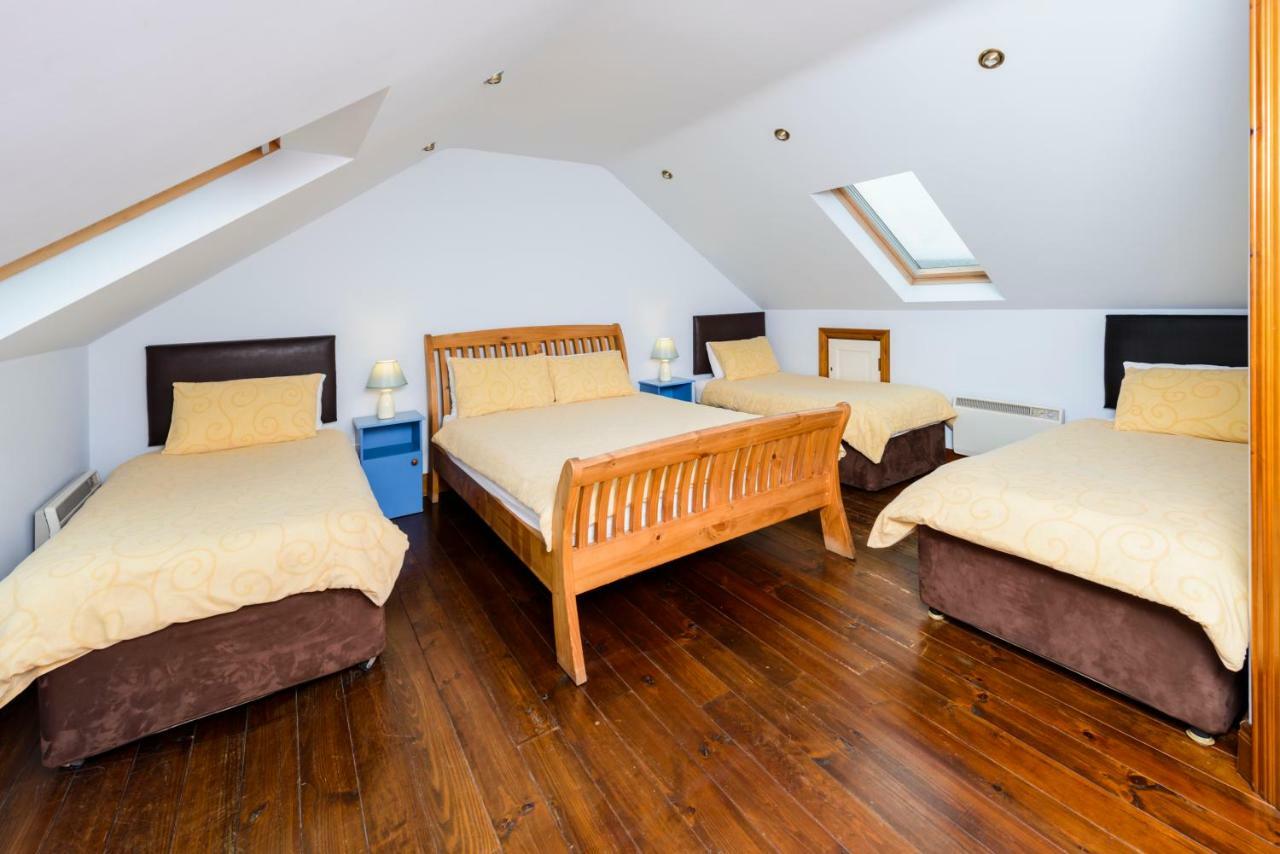 Dingle Centre Townhouse An Capall Dubh 딩글 외부 사진