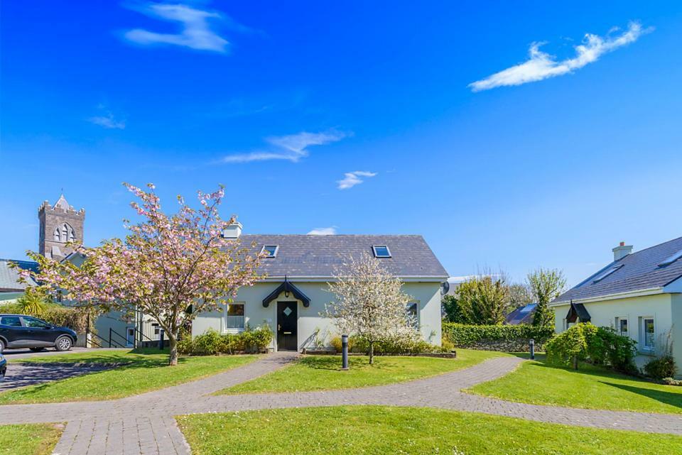 Dingle Centre Townhouse An Capall Dubh 딩글 외부 사진